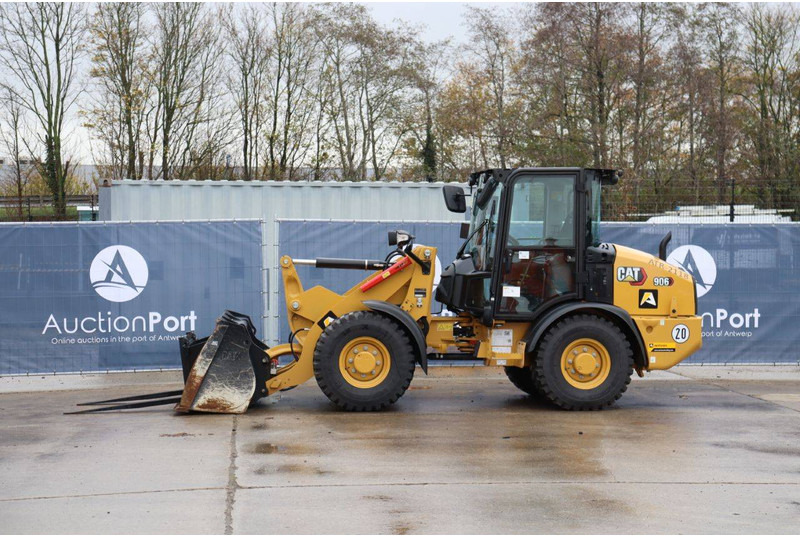 Caterpillar 906 - Натоварувач на тркала: слика 1 Caterpillar 906 - Натоварувач на тркала: слика 1