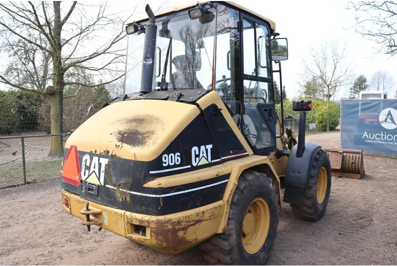 Caterpillar 906 - Натоварувач на тркала: слика 5 Caterpillar 906 - Натоварувач на тркала: слика 5