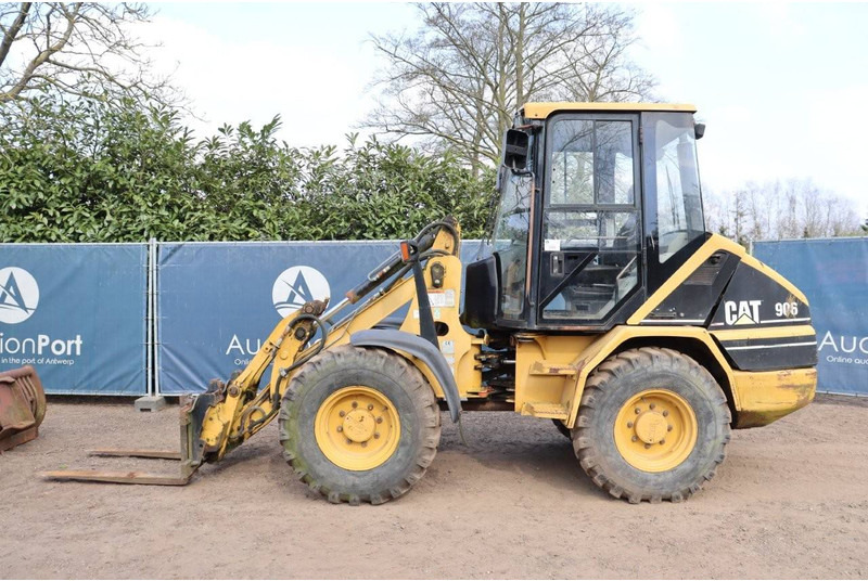 Caterpillar 906 - Натоварувач на тркала: слика 2 Caterpillar 906 - Натоварувач на тркала: слика 2