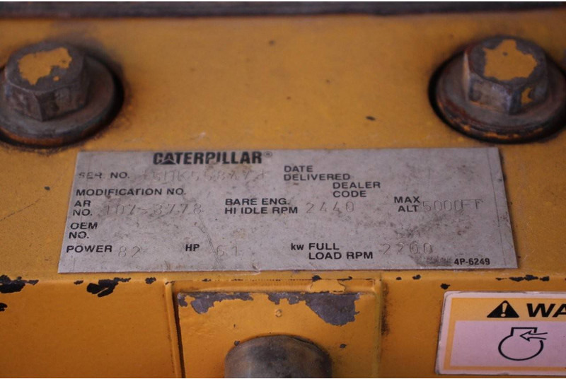 Телескопски ракувач Caterpillar TH63: слика 17