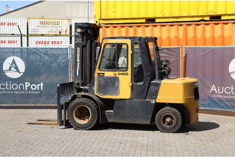 Daewoo D40S-2 - Дизел вилушкар: слика 3 Daewoo D40S-2 - Дизел вилушкар: слика 3