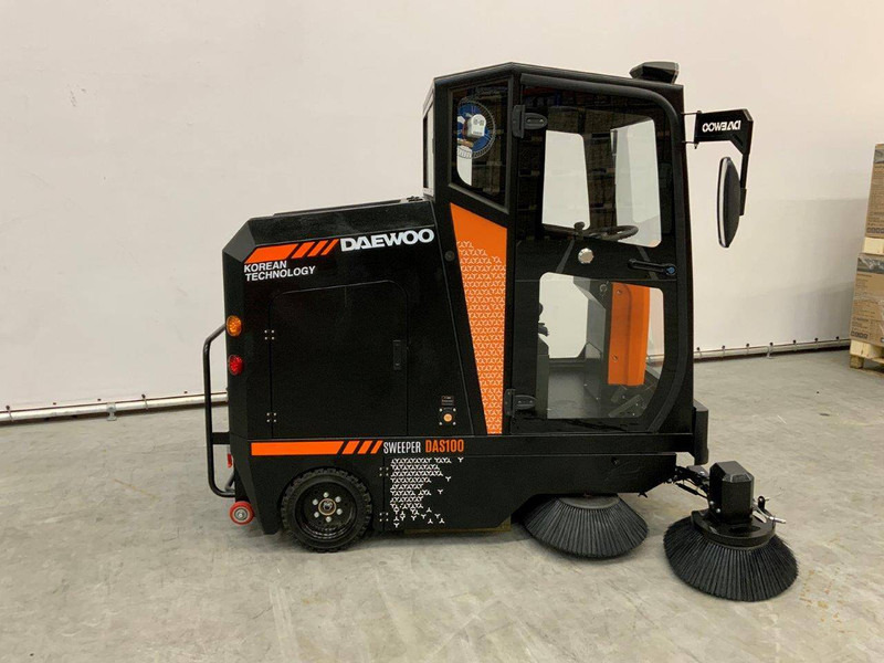 Daewoo DAS100 - Возило за метење: слика 3 Daewoo DAS100 - Возило за метење: слика 3