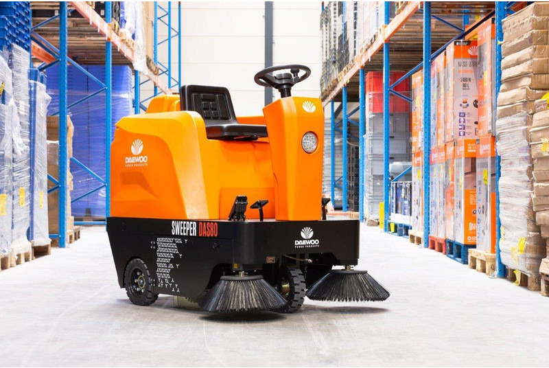 Daewoo Das80 Zit - Возило за метење: слика 3 Daewoo Das80 Zit - Возило за метење: слика 3