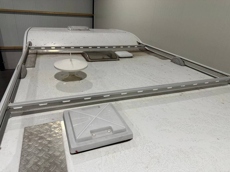 Dethleffs A5820 - Кампер комбе: слика 5 Dethleffs A5820 - Кампер комбе: слика 5