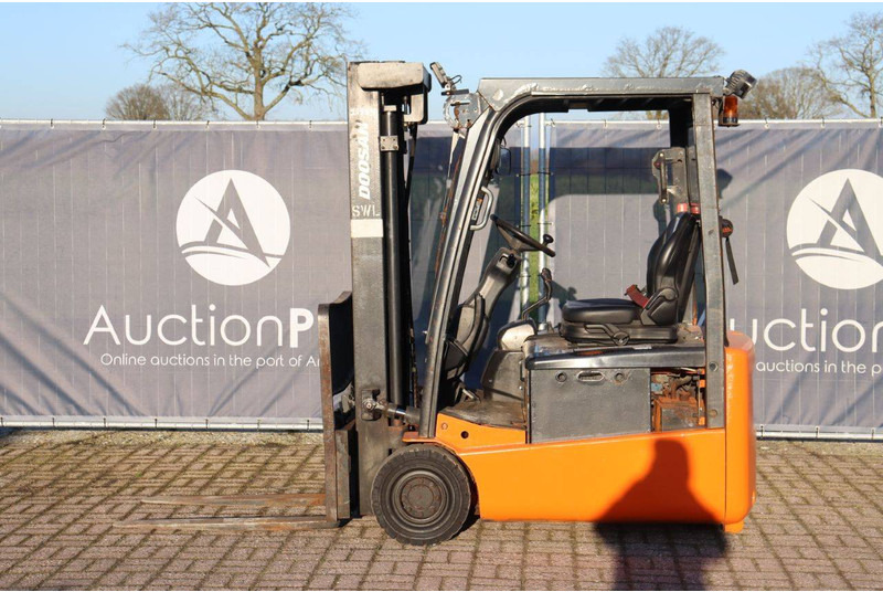 Doosan B15T-5 - Електричен вилушкар: слика 2 Doosan B15T-5 - Електричен вилушкар: слика 2