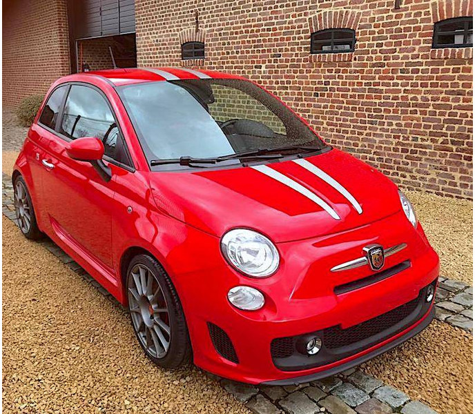 Fiat 500 Abarth Tributo Ferrari (limited 142/200) - Седан: слика 3 Fiat 500 Abarth Tributo Ferrari (limited 142/200) - Седан: слика 3