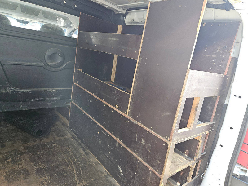 Товарно комбе Fiat Scudo 130 MultiJet: слика 19