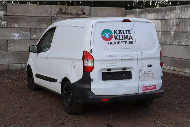 Ford Transit Courier - Товарно комбе: слика 4 Ford Transit Courier - Товарно комбе: слика 4