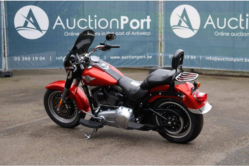 Harley-Davidson Fat Boy Lo - Мотоцикл: слика 3 Harley-Davidson Fat Boy Lo - Мотоцикл: слика 3