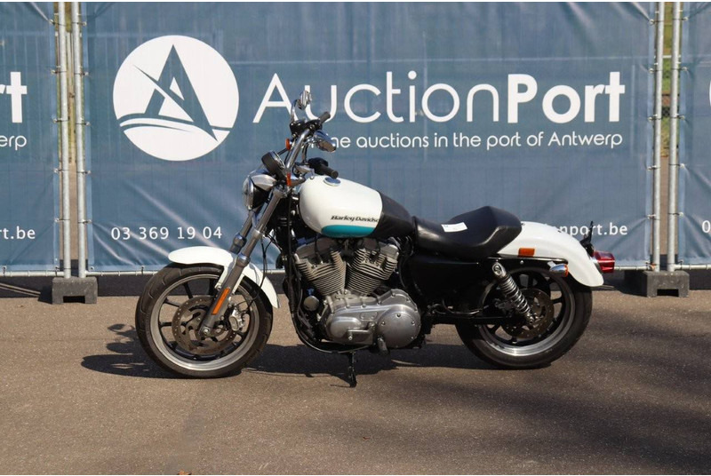 Harley-Davidson SPORTSTER XL883 SUPER LOW - Мотоцикл: слика 1 Harley-Davidson SPORTSTER XL883 SUPER LOW - Мотоцикл: слика 1