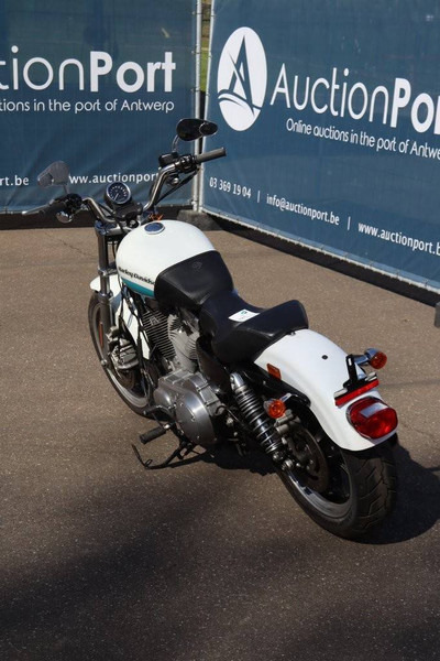 Harley-Davidson SPORTSTER XL883 SUPER LOW - Мотоцикл: слика 4 Harley-Davidson SPORTSTER XL883 SUPER LOW - Мотоцикл: слика 4