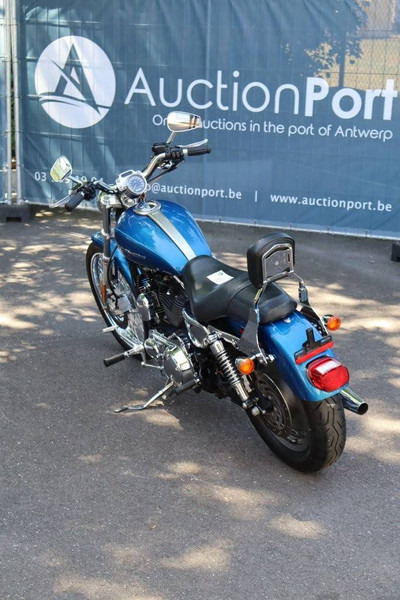 Harley-Davidson Sporster XL1200 Custom - Мотоцикл: слика 4 Harley-Davidson Sporster XL1200 Custom - Мотоцикл: слика 4