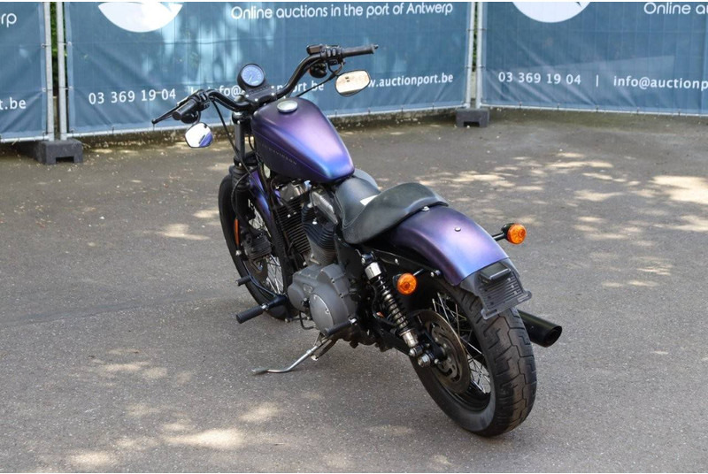 Harley-Davidson Sportster XL1200 Nightster - Мотоцикл: слика 4 Harley-Davidson Sportster XL1200 Nightster - Мотоцикл: слика 4