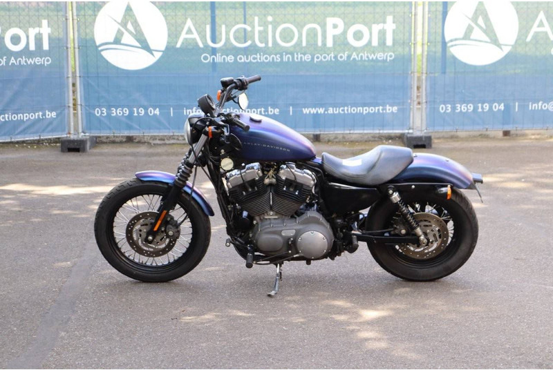 Harley-Davidson Sportster XL1200 Nightster - Мотоцикл: слика 2 Harley-Davidson Sportster XL1200 Nightster - Мотоцикл: слика 2
