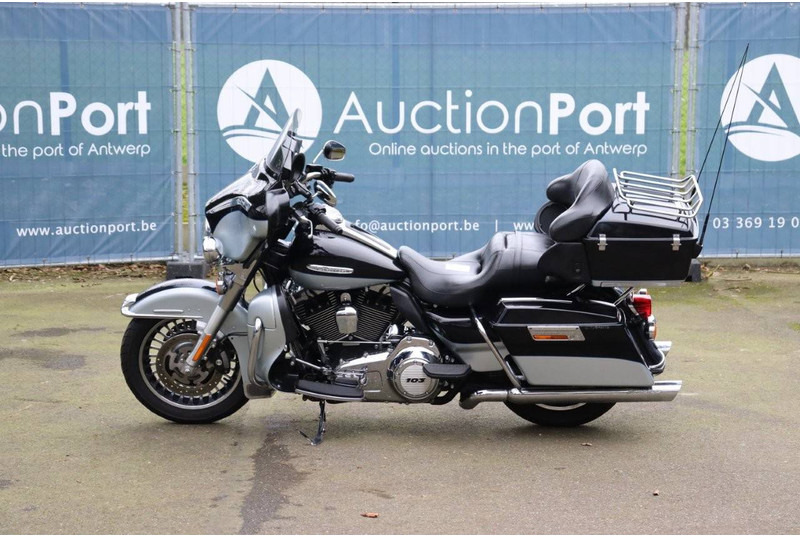 Harley-Davidson Ultra Classic - Мотоцикл: слика 2 Harley-Davidson Ultra Classic - Мотоцикл: слика 2