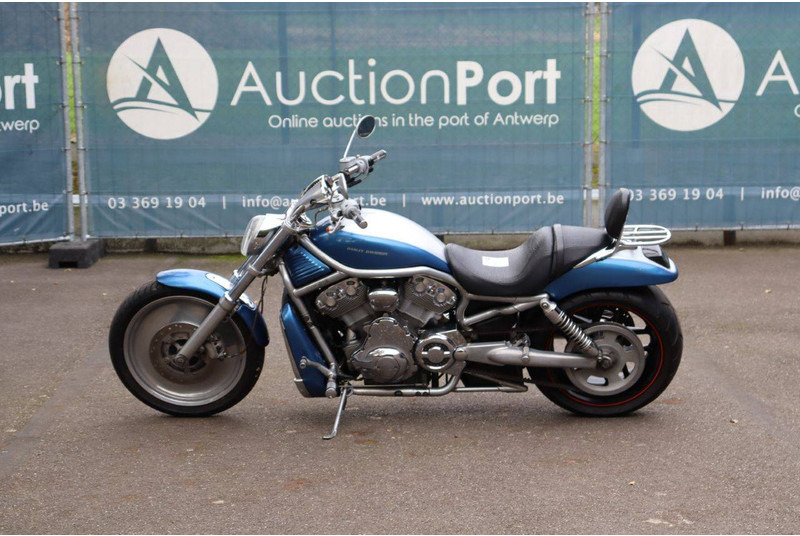 Harley-Davidson V-ROD VRSC - Мотоцикл: слика 2 Harley-Davidson V-ROD VRSC - Мотоцикл: слика 2