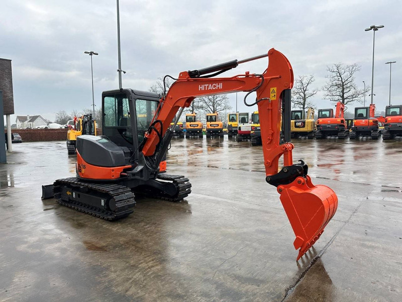 Hitachi ZX50U-2 - Багер гасеничар: слика 3 Hitachi ZX50U-2 - Багер гасеничар: слика 3