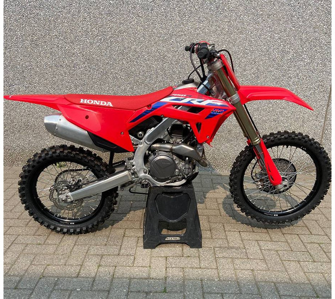 Honda (HRC) CRF 450R - Мотоцикл: слика 3 Honda (HRC) CRF 450R - Мотоцикл: слика 3