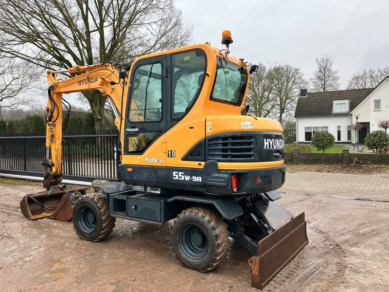 Hyundai Robex 55W-9A - Багер на тркала: слика 3 Hyundai Robex 55W-9A - Багер на тркала: слика 3
