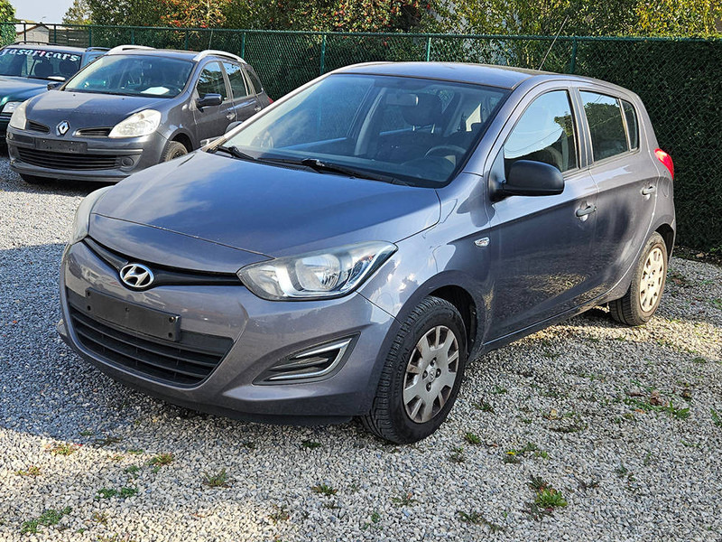 Hyundai i20 (I - update) 1.2 - Седан: слика 1 Hyundai i20 (I - update) 1.2 - Седан: слика 1