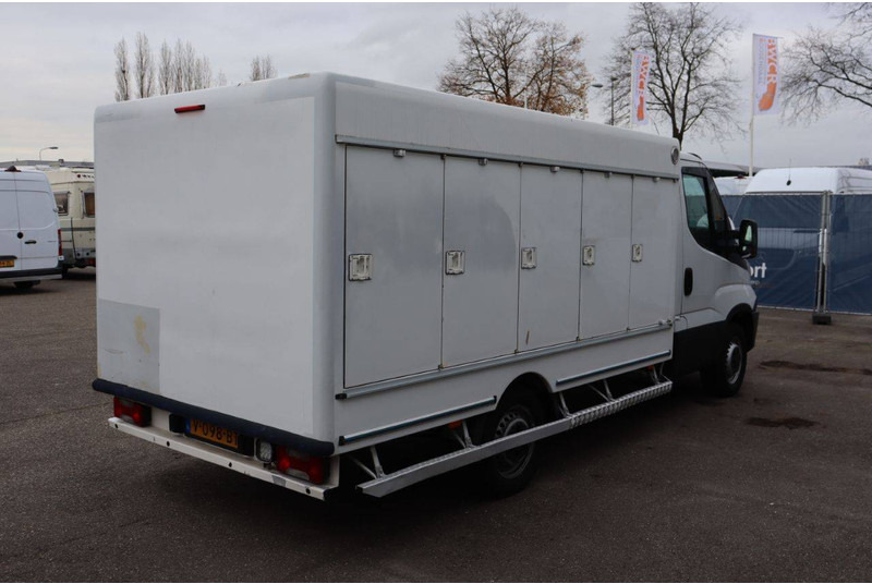 Iveco Daily 35S12 - Комбе фургон: слика 4 Iveco Daily 35S12 - Комбе фургон: слика 4
