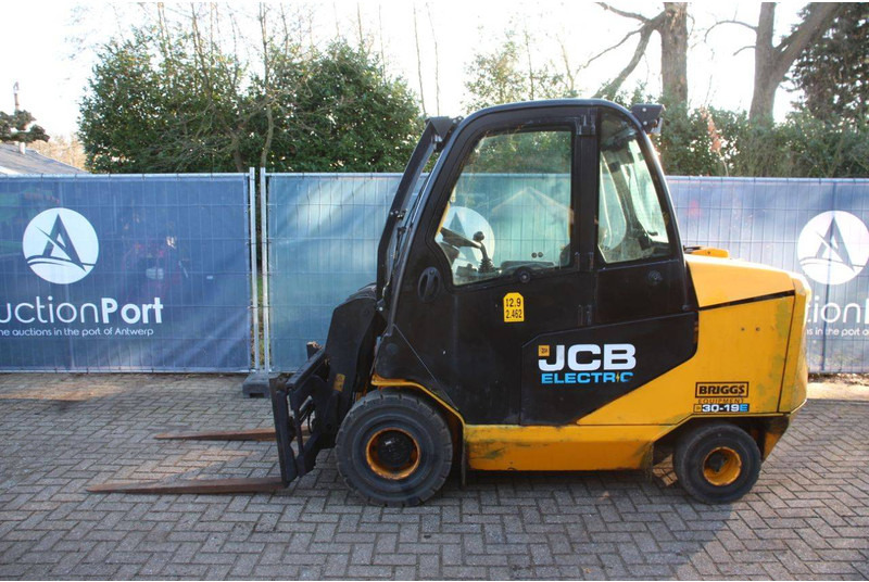 JCB 30-19E - Телескопски ракувач: слика 2 JCB 30-19E - Телескопски ракувач: слика 2