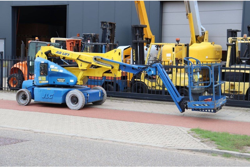 JLG M400AJPN - Дигачка зглобна платформа: слика 3 JLG M400AJPN - Дигачка зглобна платформа: слика 3