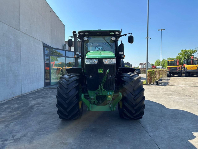 John Deere 7230R - Трактор: слика 2 John Deere 7230R - Трактор: слика 2