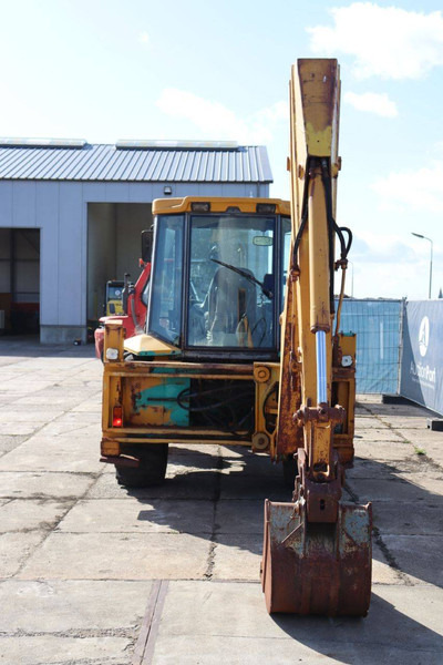 Komatsu WB97R - Ровокопач: слика 5 Komatsu WB97R - Ровокопач: слика 5