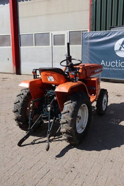 Kubota B1400 - Трактор: слика 5 Kubota B1400 - Трактор: слика 5