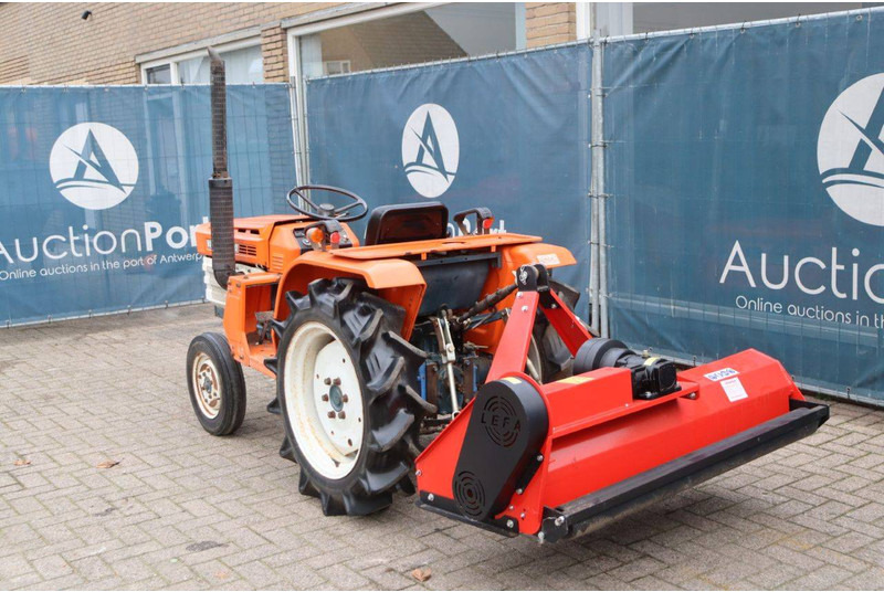 Kubota B1600 - Трактор: слика 4 Kubota B1600 - Трактор: слика 4