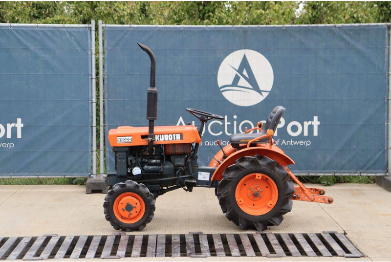 Kubota B5000 - Трактор: слика 2 Kubota B5000 - Трактор: слика 2