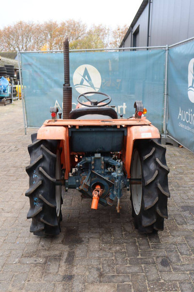 Kubota ZB1702-M - Трактор: слика 5 Kubota ZB1702-M - Трактор: слика 5