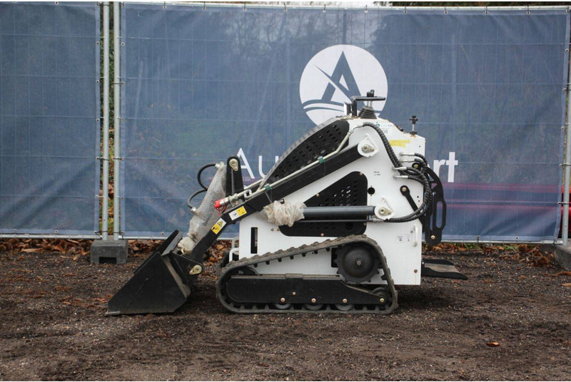 LH T360 - Натоварувач гасеничар: слика 2 LH T360 - Натоварувач гасеничар: слика 2