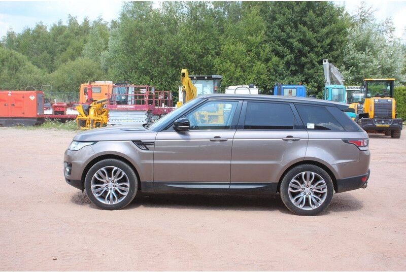 Land Rover Range Rover Sport - SUV: слика 2 Land Rover Range Rover Sport - SUV: слика 2