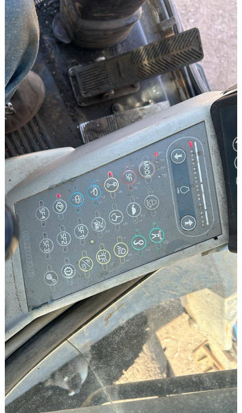 Багер на тркала Liebherr A 904 C: слика 14