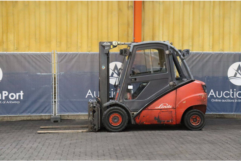 Linde H30D - Дизел вилушкар: слика 1 Linde H30D - Дизел вилушкар: слика 1