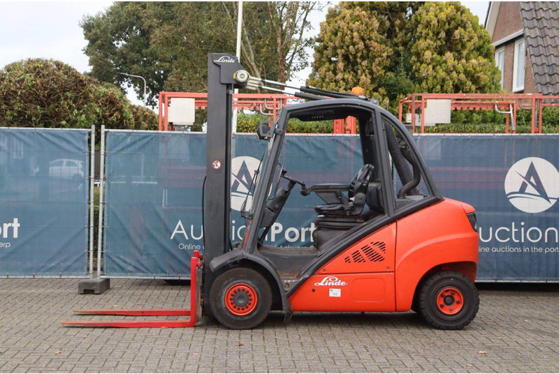 Linde H35D-01 - Дизел вилушкар: слика 2 Linde H35D-01 - Дизел вилушкар: слика 2