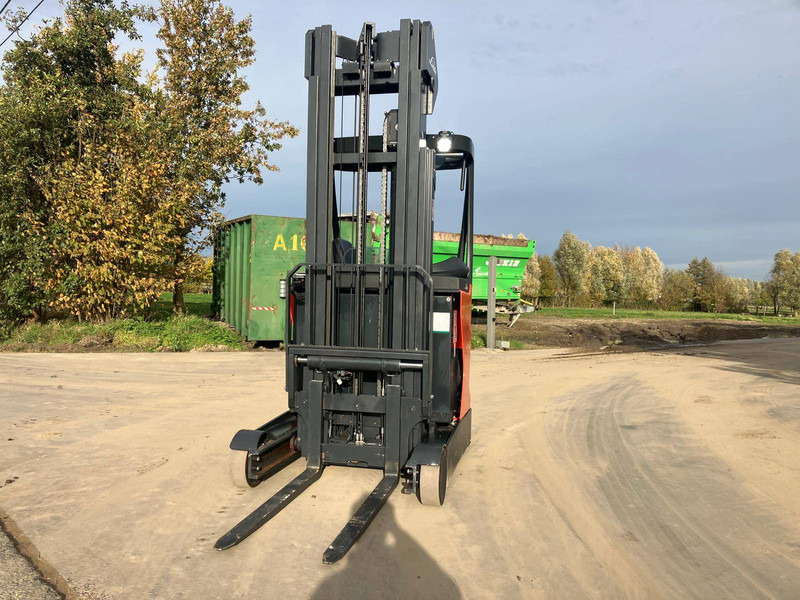 Linde R12N-01 - Вилушкар со подигнување: слика 5 Linde R12N-01 - Вилушкар со подигнување: слика 5