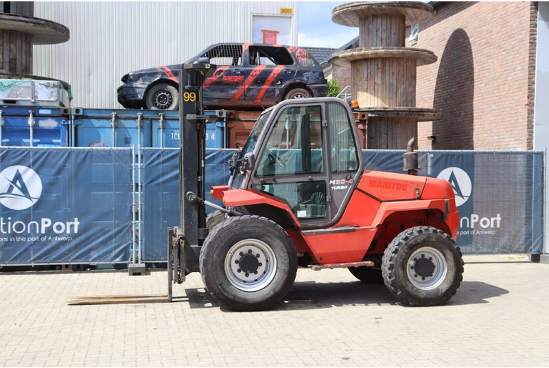 Manitou M30-4 Turbo - Вилушкар за груб терен: слика 1 Manitou M30-4 Turbo - Вилушкар за груб терен: слика 1