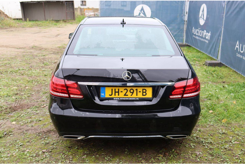 Mercedes-Benz E-Klasse 350 BLUETEC - Седан: слика 5 Mercedes-Benz E-Klasse 350 BLUETEC - Седан: слика 5