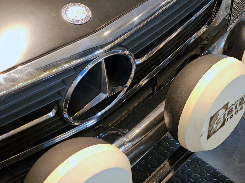 Mercedes-Benz SLC (C107) _ 450 5.0 - Седан: слика 4 Mercedes-Benz SLC (C107) _ 450 5.0 - Седан: слика 4