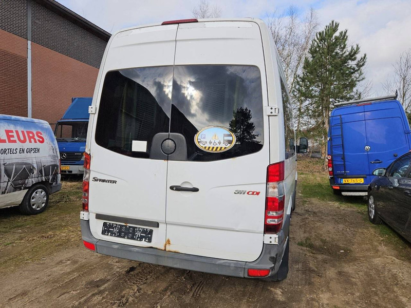 Mercedes-Benz Sprinter (II - update) 311 CDI - Товарно комбе: слика 2 Mercedes-Benz Sprinter (II - update) 311 CDI - Товарно комбе: слика 2