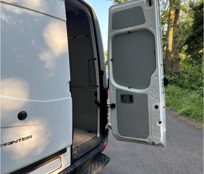 Mercedes-Benz Sprinter (II - update) 316 CDI - Товарно комбе: слика 3 Mercedes-Benz Sprinter (II - update) 316 CDI - Товарно комбе: слика 3