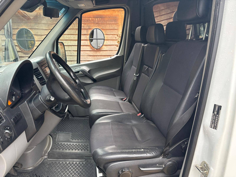 Mercedes-Benz Sprinter (II - update) 316 CDI - Товарно комбе: слика 5 Mercedes-Benz Sprinter (II - update) 316 CDI - Товарно комбе: слика 5