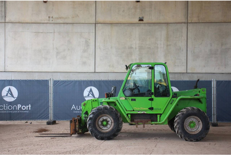 Merlo P 28.7-EVT - Телескопски ракувач: слика 2 Merlo P 28.7-EVT - Телескопски ракувач: слика 2