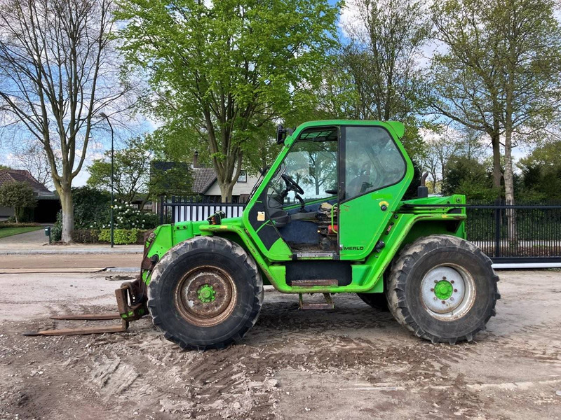 Merlo P33.7KT - Телескопски ракувач: слика 2 Merlo P33.7KT - Телескопски ракувач: слика 2