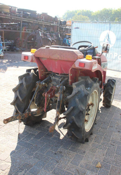 Mitsubishi MT165 - Трактор: слика 5 Mitsubishi MT165 - Трактор: слика 5