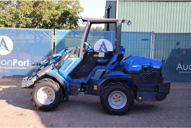 MultiOne 9.5 - Натоварувач на тркала: слика 2 MultiOne 9.5 - Натоварувач на тркала: слика 2