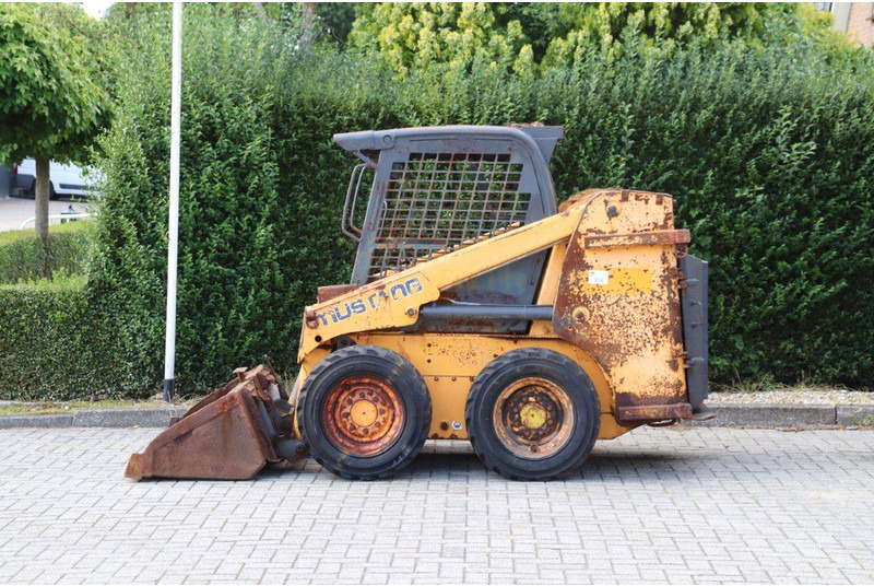 Mustang 2040 - Натоварувач на тркала: слика 2 Mustang 2040 - Натоварувач на тркала: слика 2